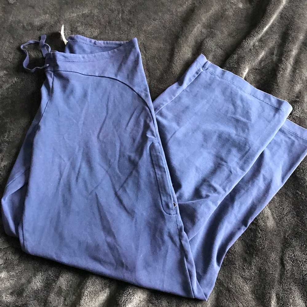 Patagonia lounge or workout pants - Picture 1 of 5